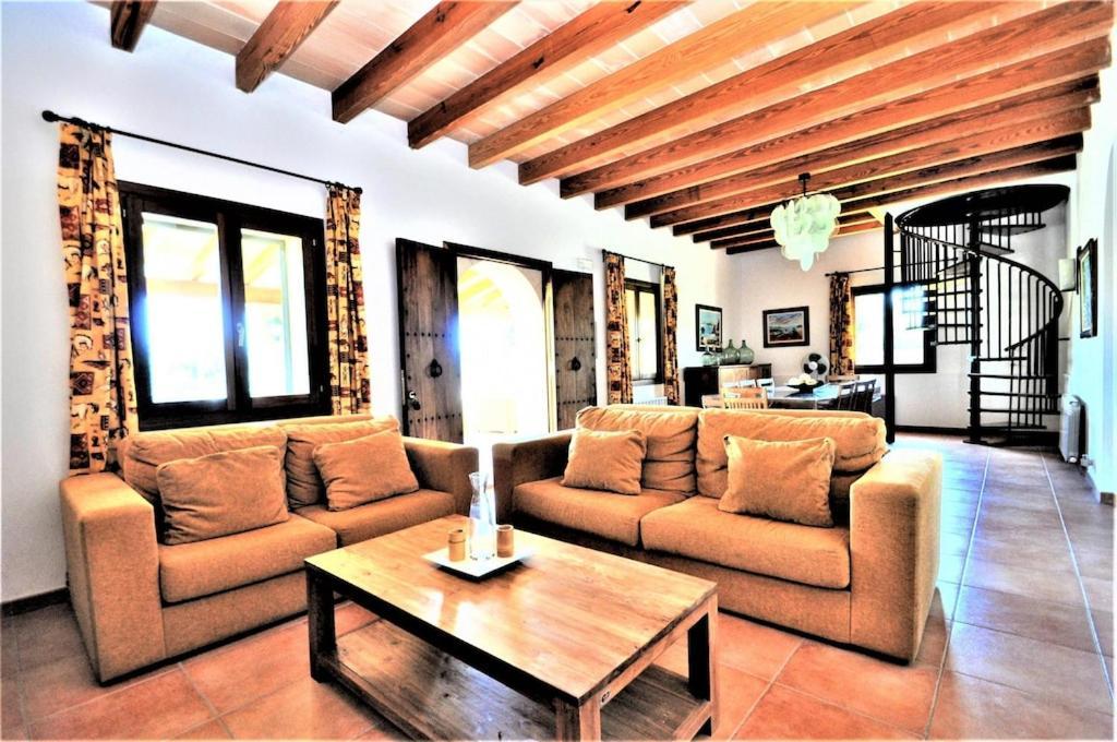 Cas Borrassos- Finca Con Piscina Privada Y Vistas Despejadas Palma Kültér fotó